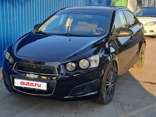 2013 Chevrolet Aveo II, чёрный, 705000 рублей, вид 3