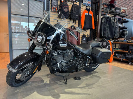 2021 Harley-Davidson Heritage, чёрный, 3500000 рублей, вид 4