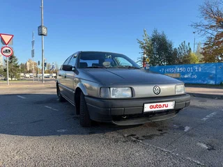 1989 Volkswagen Passat B3, серый, 180000 рублей, вид 2