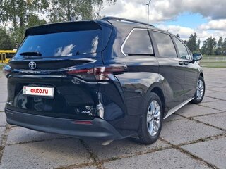 2025 Toyota Sienna IV, чёрный, 4762852 рублей, вид 5