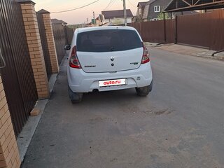 2011 Renault Sandero I, белый, 500000 рублей, вид 3