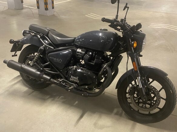 2025 Royal Enfield Shotgun, серебристый, 550000 рублей