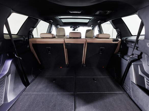 2024 Peugeot 5008 II Рестайлинг, белый, 4534000 рублей - вид 30