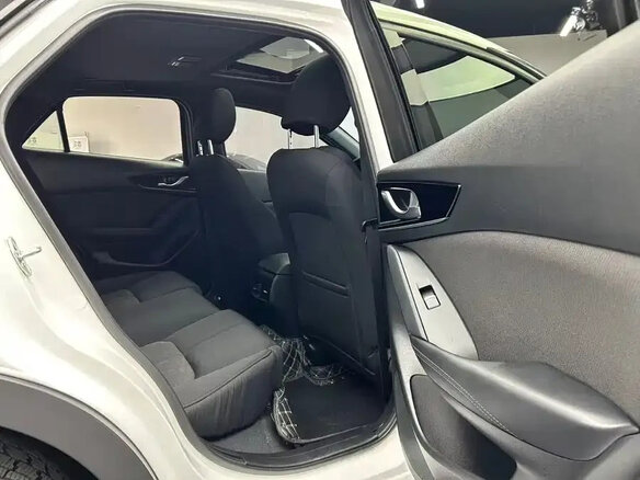 2022 Mazda CX-4 I Рестайлинг, белый, 2300700 рублей - вид 16
