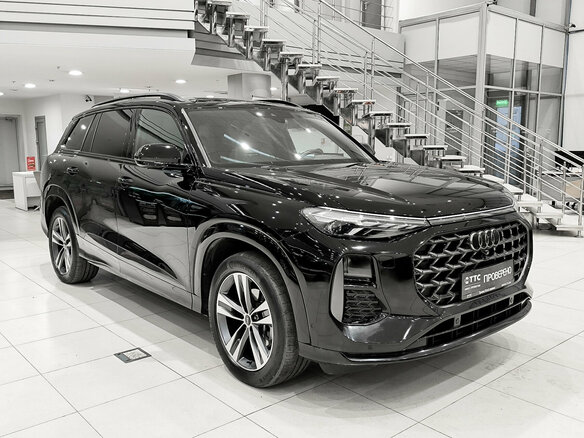 2023 Audi Q6 45 TFSI, чёрный - вид 2