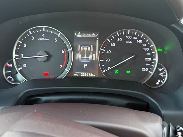 2018 Lexus RX 300 IV, белый, 3400000 рублей - вид 12