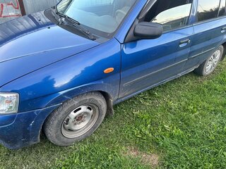 2001 Mazda Demio I (DW), синий, 90000 рублей, вид 2