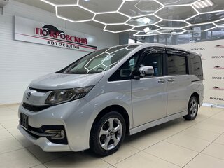 Honda Stepwgn Spada V