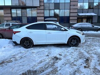 2020 Hyundai Solaris II Рестайлинг, белый, 1150000 рублей, вид 3