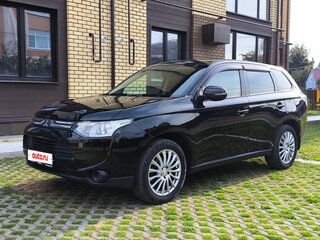 2013 Mitsubishi Outlander III, чёрный, 1199000 рублей, вид 1