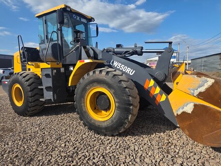 2020 XCMG LW550, жёлтый, 4370000 рублей, вид 1