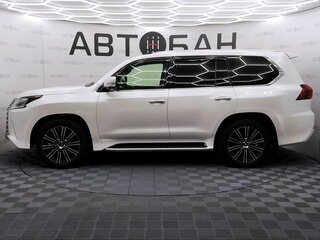 2020 Lexus LX 570 III Рестайлинг 2, белый, 9020000 рублей, вид 4