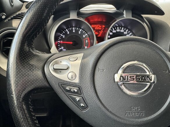 2017 Nissan Juke I Рестайлинг, чёрный - вид 11