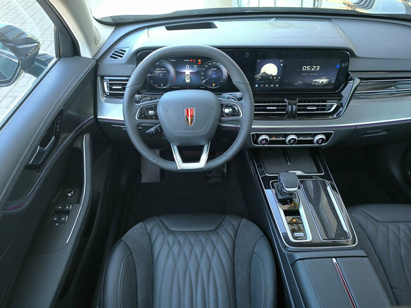 2025 Hongqi HS5 I Рестайлинг, чёрный - вид 12
