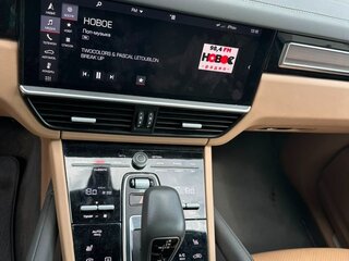 2019 Porsche Cayenne III, голубой, 5780000 рублей, вид 5