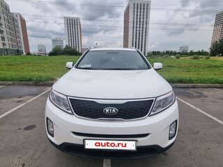 2016 Kia Sorento II Рестайлинг, белый, 1800000 рублей, вид 1
