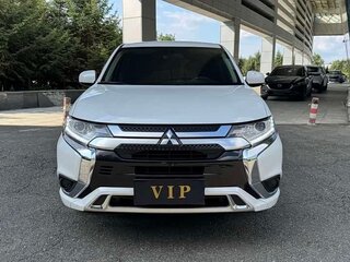 2022 Mitsubishi Outlander III Рестайлинг 3, белый, 2090000 рублей, вид 2
