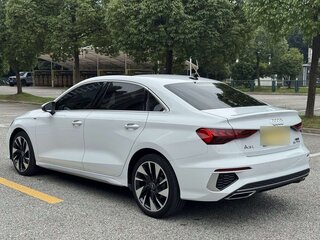 2023 Audi A3 35 TFSI Long IV (8Y), белый, 1470000 рублей, вид 4