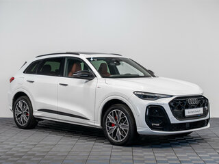 2026 Audi Q5 L III (GU), белый, 6590000 рублей, вид 3