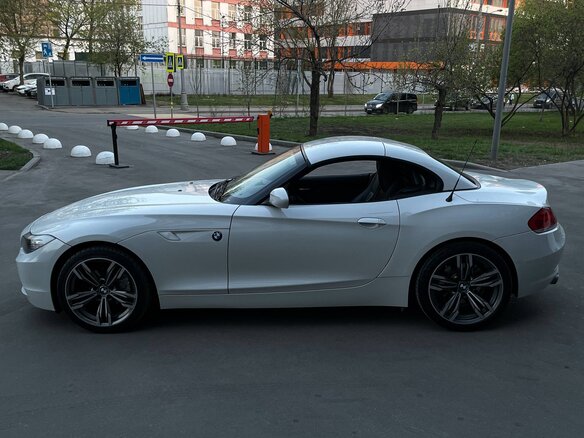 2009 BMW Z4 23i II (E89), белый, 3050000 рублей - вид 11