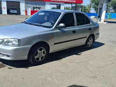 2007 Hyundai Accent ТагАЗ II, серебристый, 465000 рублей, вид 1