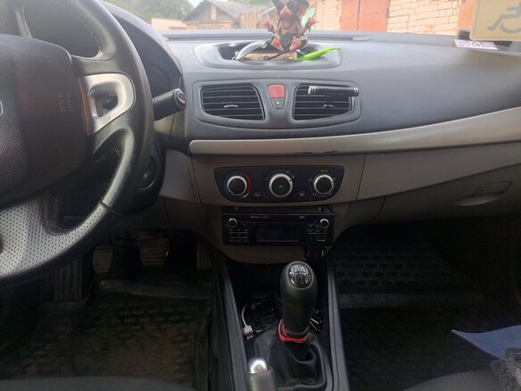 2011 Renault Fluence I, белый, 430000 рублей - вид 12