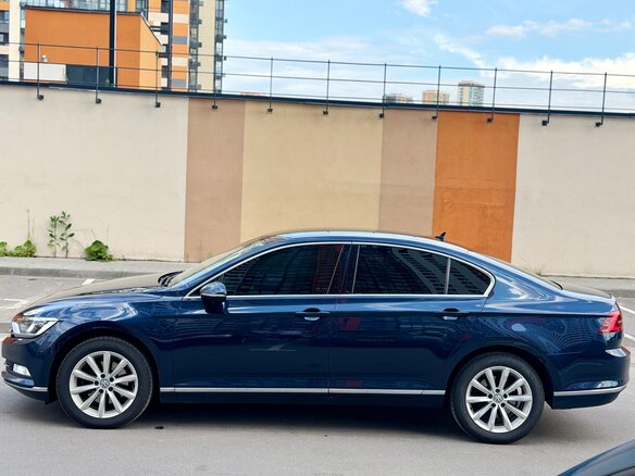 2015 Volkswagen Passat B8, синий - вид 16