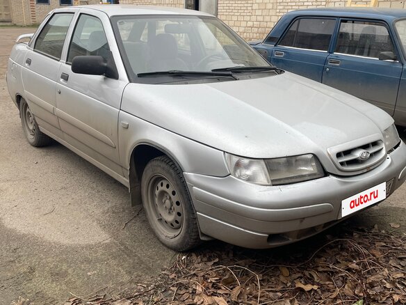 2005 Lada (ВАЗ) 2110, серебристый, 185000 рублей - вид 2