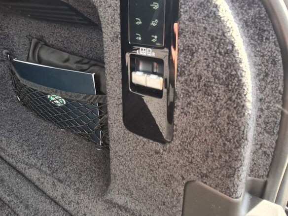 2023 Land Rover Range Rover P530 MHEV V, золотистый, 23490000 рублей - вид 22