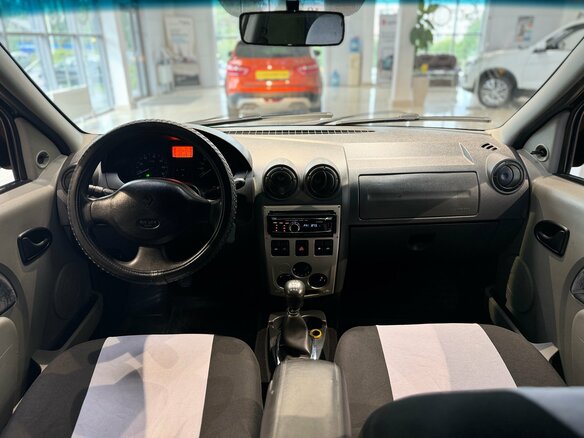 2006 Renault Logan I, чёрный - вид 16