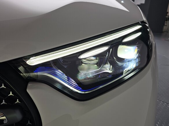 2025 Mercedes-Benz GLC 300 II (X254), белый - вид 19