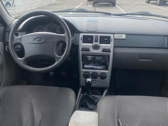 2010 Lada (ВАЗ) Priora I, белый, 220000 рублей - вид 5