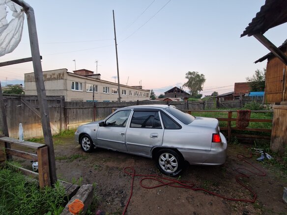2010 Daewoo Nexia I Рестайлинг, серебристый, 130000 рублей - вид 6
