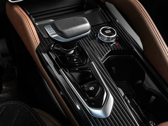 2023 Geely Monjaro I, белый, 3719000 рублей - вид 21