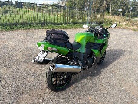 2011 Kawasaki ZZR 1400, зелёный, 650000 рублей, вид 2