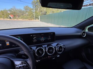 2019 Mercedes-Benz A-Класс 180 d IV (W177), серый, 2450000 рублей, вид 4