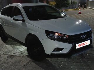 2017 Lada (ВАЗ) Vesta SW Cross I, белый, 610000 рублей, вид 2