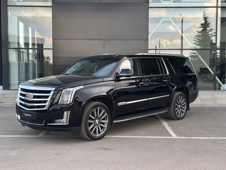Cadillac Escalade IV
