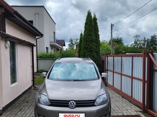2010 Volkswagen Golf Plus II, коричневый, 500000 рублей, вид 1