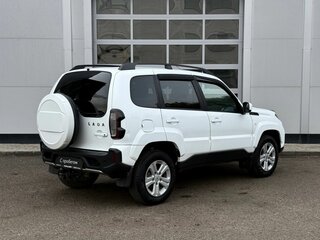 2022 Lada (ВАЗ) Niva Travel I, белый, 902000 рублей, вид 5