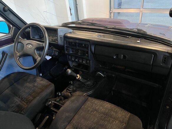 2002 Lada (ВАЗ) 2121 (4x4) I Рестайлинг, фиолетовый, 190000 рублей - вид 11