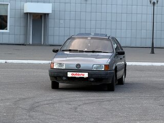 1992 Volkswagen Passat B3, серебристый, 200000 рублей, вид 1