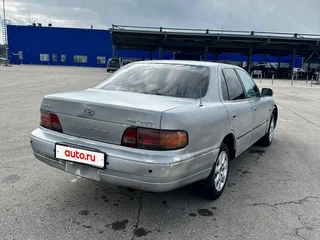 1991 Toyota Camry III (XV10), серебристый, 149000 рублей, вид 2