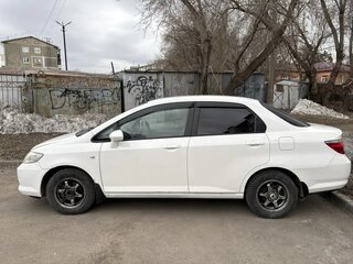 2006 Honda Fit Aria, белый, 550000 рублей, вид 5