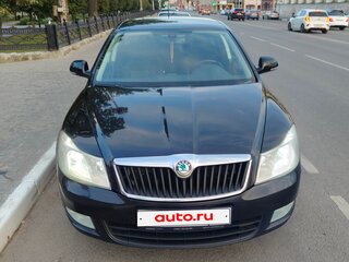 2011 Skoda Octavia II (A5) Рестайлинг, чёрный, 750000 рублей, вид 2