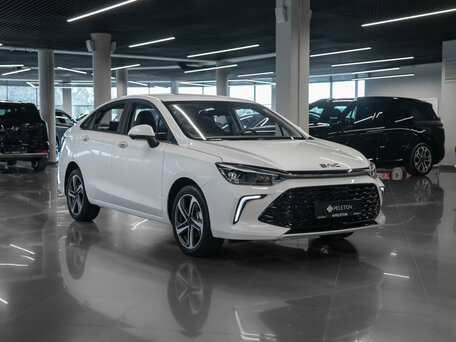 2025 BAIC U5 Plus, белый, 2480000 рублей, вид 2