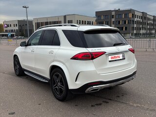 2019 Mercedes-Benz GLE 450 II (V167), белый, 4650000 рублей, вид 3