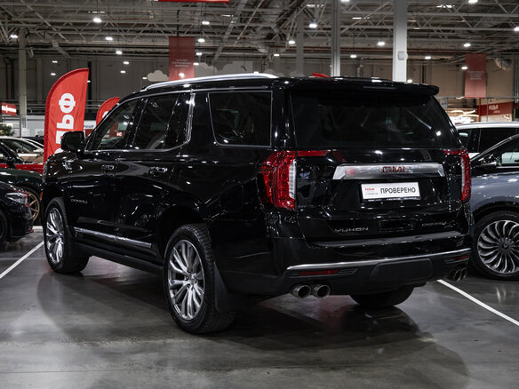 2022 GMC Yukon V, чёрный, 7050103 рублей - вид 9
