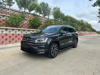 2022 Volkswagen Tharu I, чёрный, 2000000 рублей, вид 1