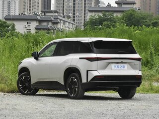 2026 Toyota bZ3X 58.3 kWh, серый, 3190000 рублей, вид 4
